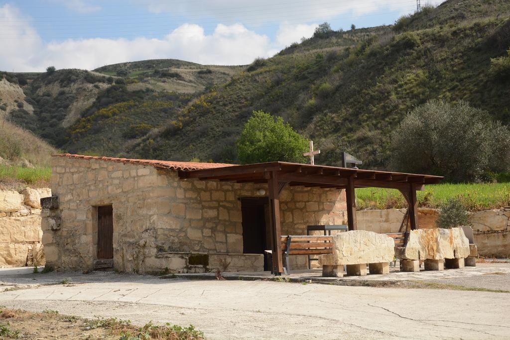 Amarakos Guesthouse Λειτουργεί Υπό Νέα Διεύθυνση Kato Akourdalia Buitenkant foto