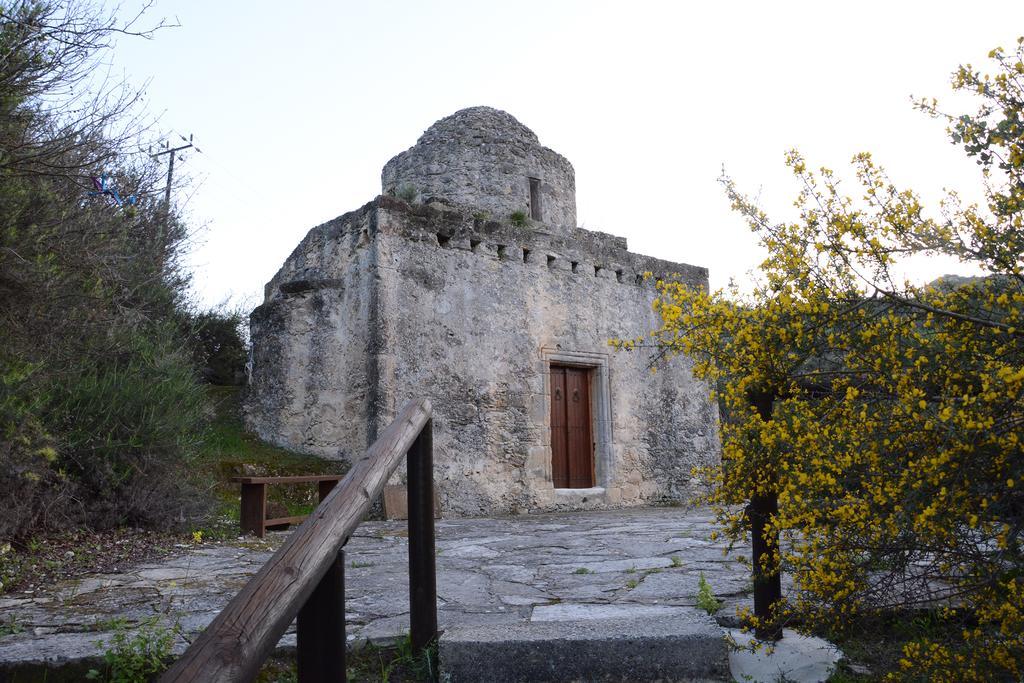 Amarakos Guesthouse Λειτουργεί Υπό Νέα Διεύθυνση Kato Akourdalia Buitenkant foto